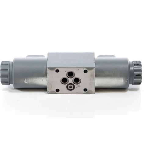 Hydraulisches Wegeventil  Gebraucht